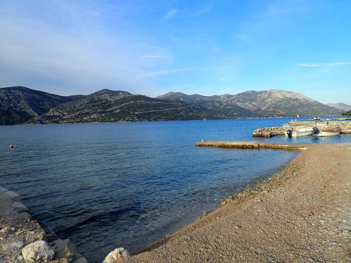 Katja Beach Apartment Рачишче Экстерьер фото
