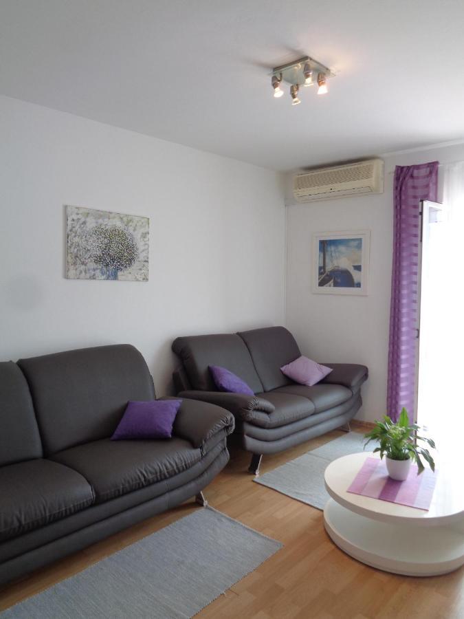 Katja Beach Apartment Рачишче Экстерьер фото