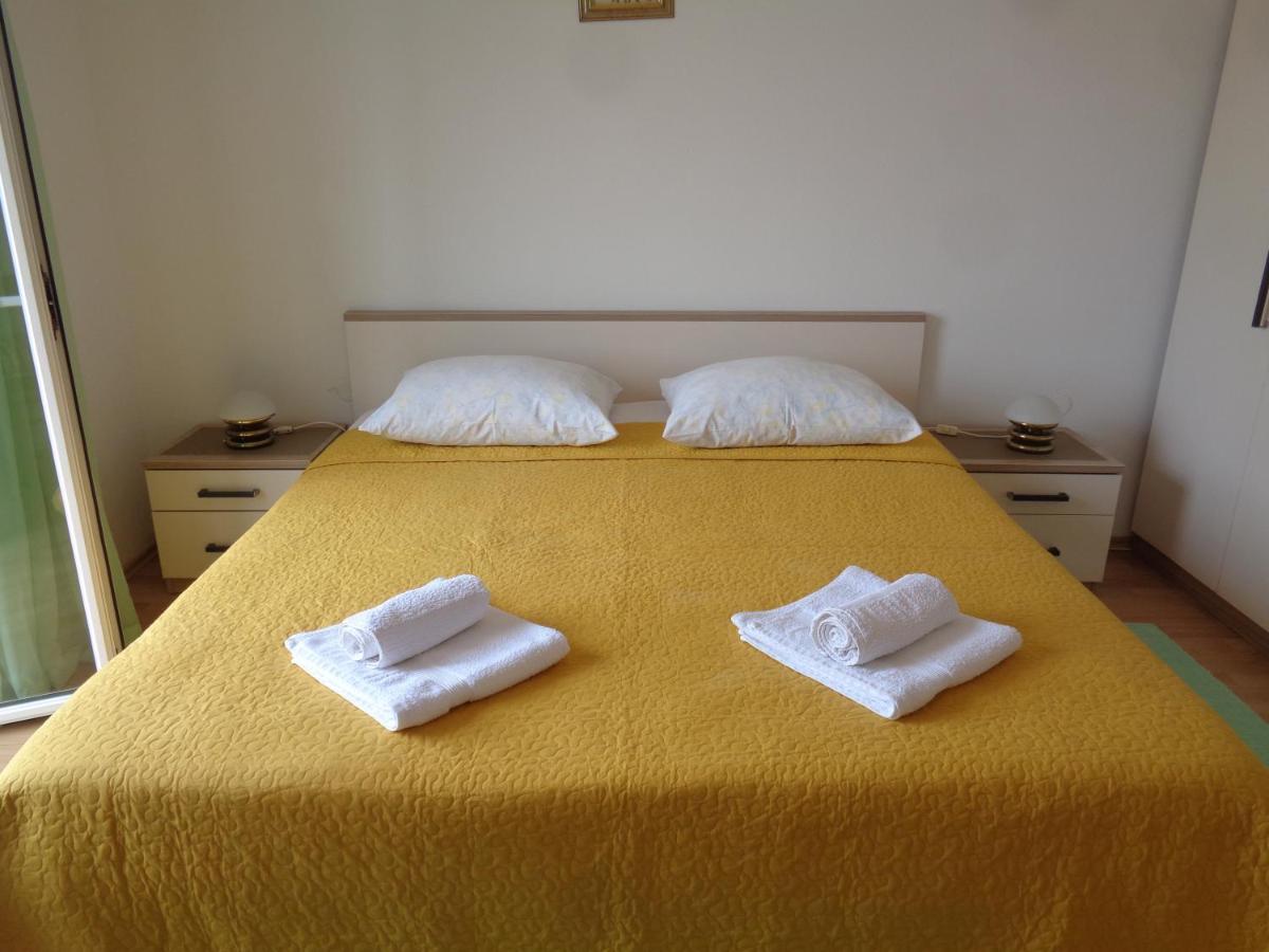 Katja Beach Apartment Рачишче Экстерьер фото