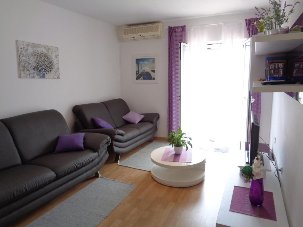 Katja Beach Apartment Рачишче Экстерьер фото