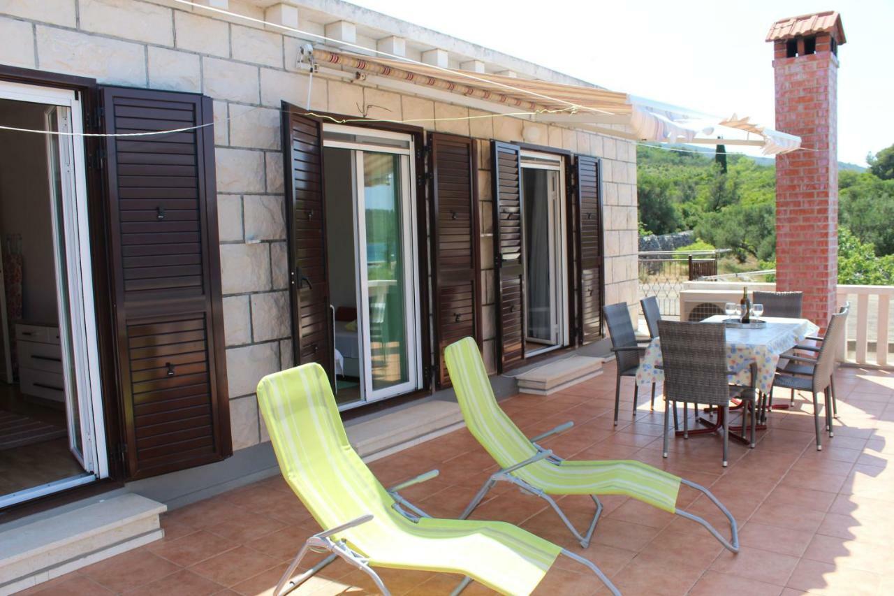Katja Beach Apartment Рачишче Экстерьер фото